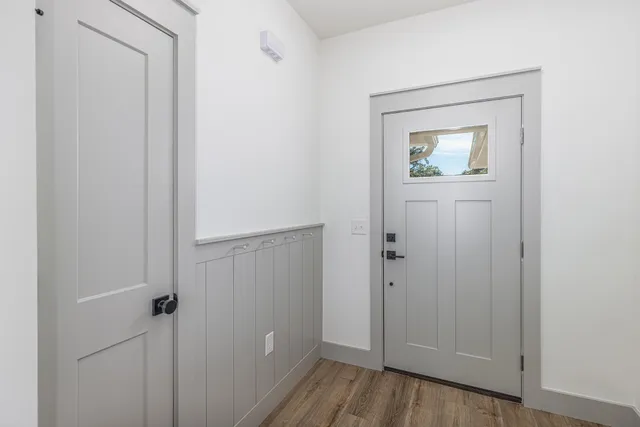 $2,600 | 110 4th Street, Niceville, FL 32578