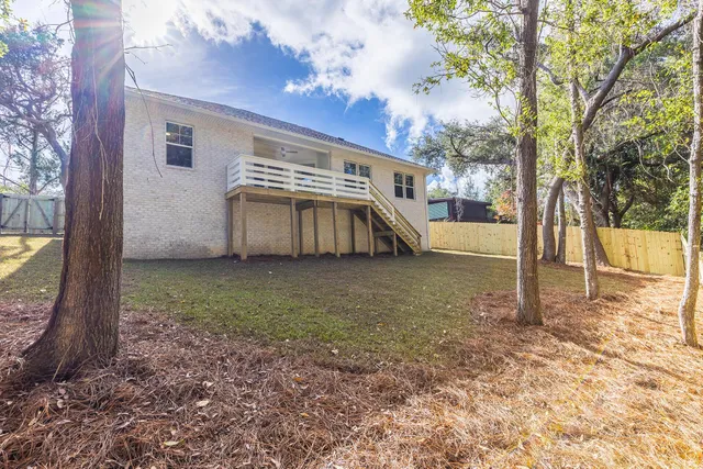 $2,600 | 110 4th Street, Niceville, FL 32578