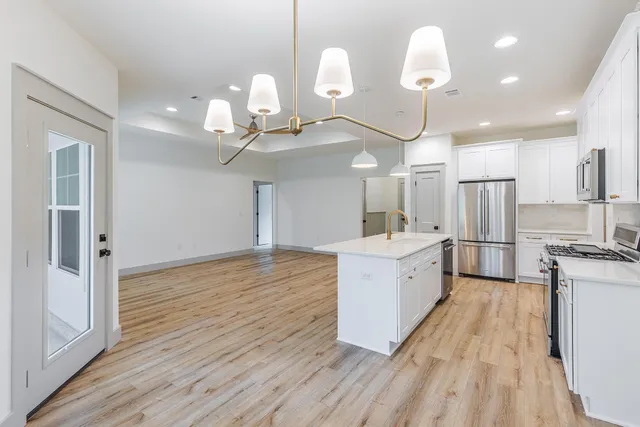 $2,600 | 110 4th Street, Niceville, FL 32578