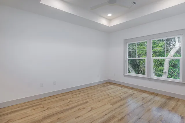 $2,600 | 110 4th Street, Niceville, FL 32578