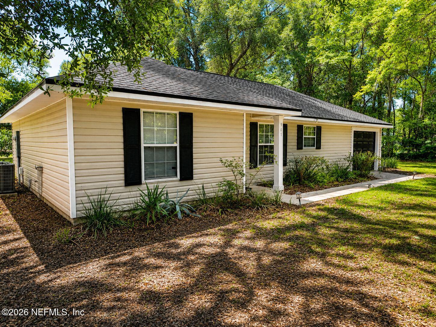 901 Southwest Pecan Street Keystone Heights, FL 32656 - Photo 1 of 26 901 SW Pecan St