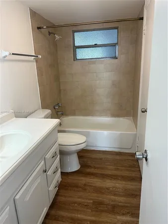 $169,000 | Golden Glades, Miami, FL 33169