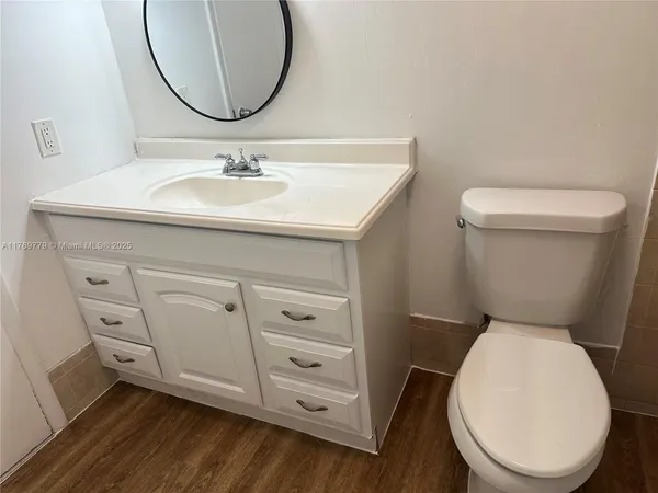 $169,000 | Golden Glades, Miami, FL 33169