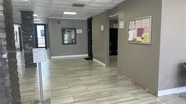 $169,000 | Golden Glades, Miami, FL 33169