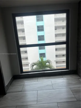 $169,000 | Golden Glades, Miami, FL 33169