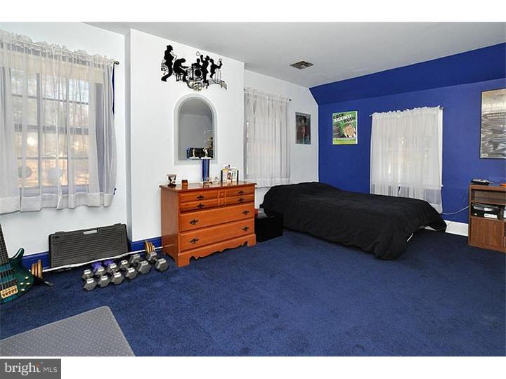 211 Meetinghouse Road Jenkintown, PA 19046 - Photo 12 of 22 Bedroom 2