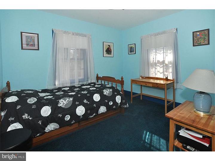 211 Meetinghouse Road Jenkintown, PA 19046 - Photo 13 of 22 Bedroom 3