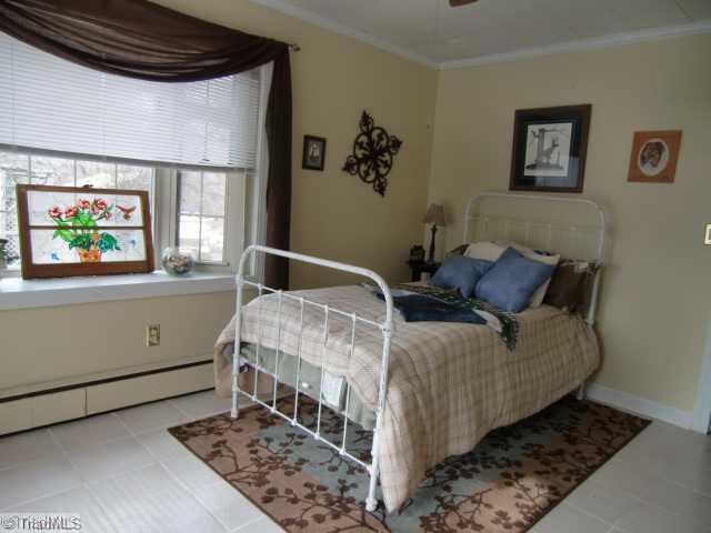 2nd Bedroom.