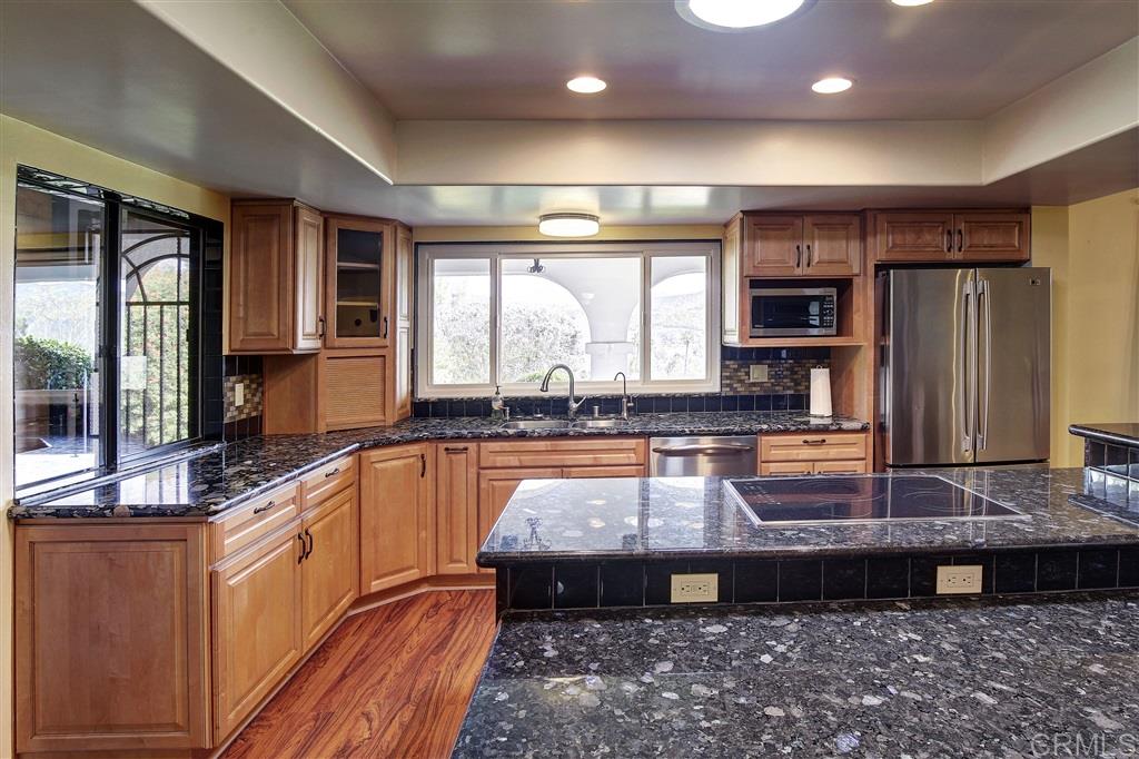 2623 Daisy Lane Fallbrook, CA 92028 - Photo 14 of 25