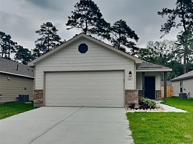 $1,650 | 1907 Evening Breeze Lane, Houston, TX 77073