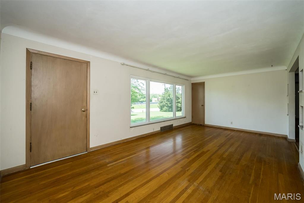 855 New Smizer Mill Road Fenton, MO 63026 - Photo 5 of 41 Gallery Image 5