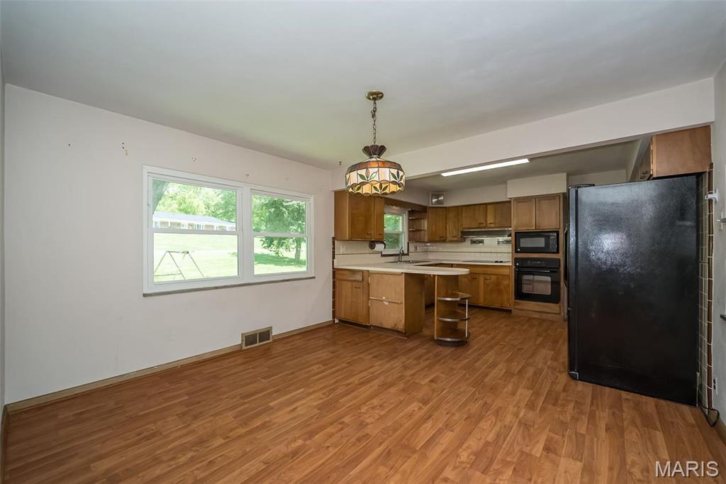 855 New Smizer Mill Road Fenton, MO 63026 - Photo 8 of 41 Gallery Image 8