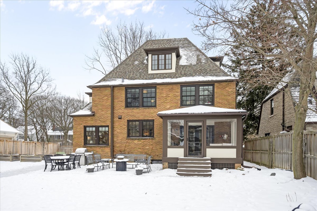 1311 Scott Avenue Winnetka, IL 60093 - Photo 3 of 42