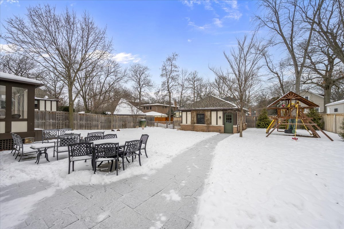 1311 Scott Avenue Winnetka, IL 60093 - Photo 4 of 42