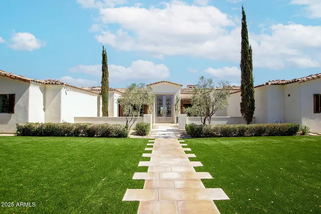 $60,000 | 8531 North 49th Street, Paradise Valley, AZ 85253