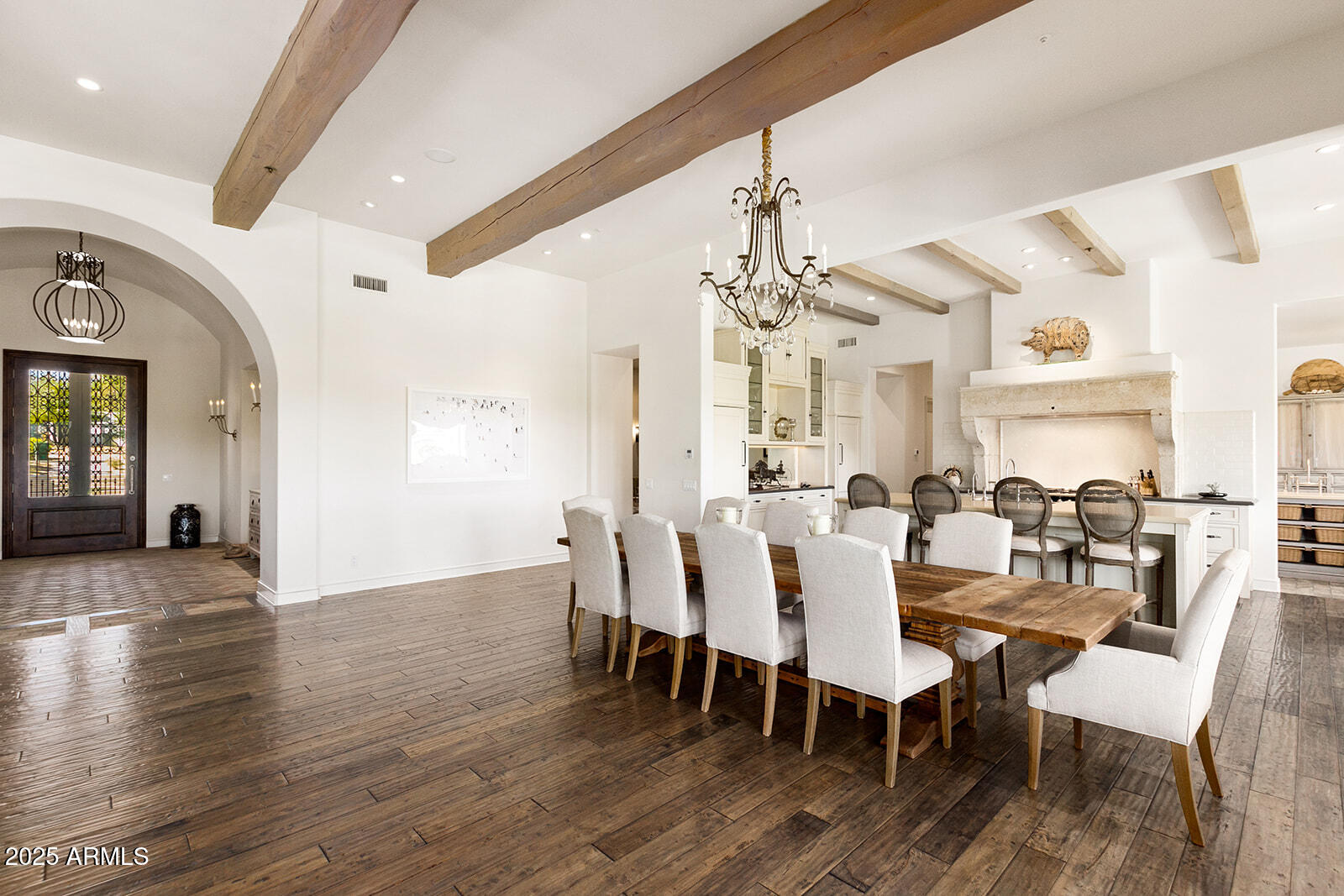 8531 North 49th Street Paradise Valley, AZ 85253 - Photo 10 of 61 Dining area