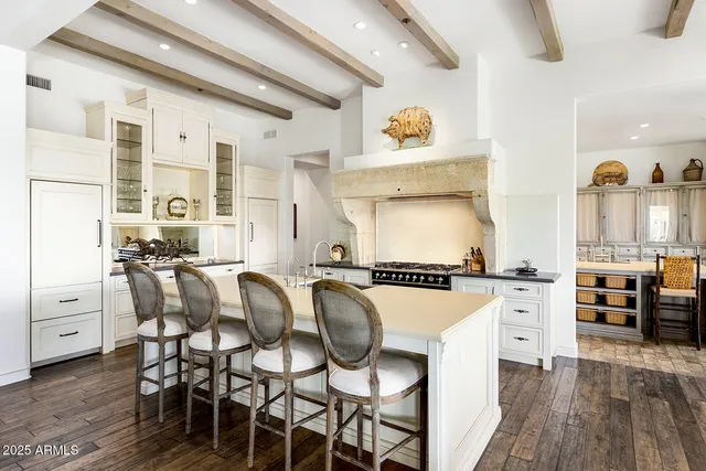 $60,000 | 8531 North 49th Street, Paradise Valley, AZ 85253