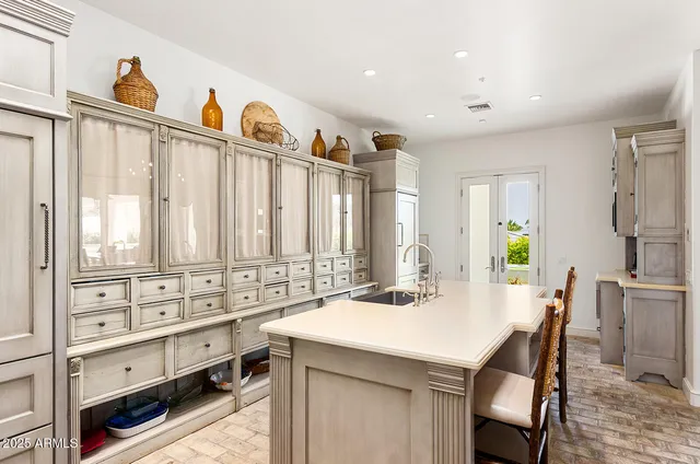 $60,000 | 8531 North 49th Street, Paradise Valley, AZ 85253