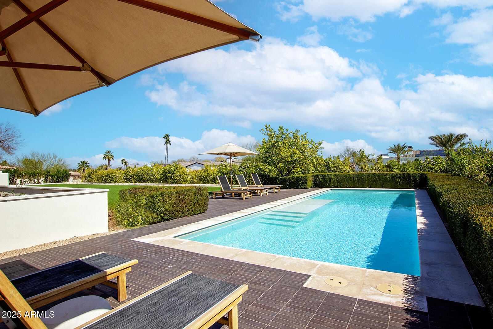 8531 North 49th Street Paradise Valley, AZ 85253 - Photo 53 of 61 heated sparkling pool