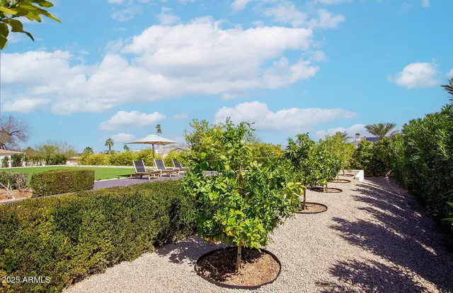 $60,000 | 8531 North 49th Street, Paradise Valley, AZ 85253