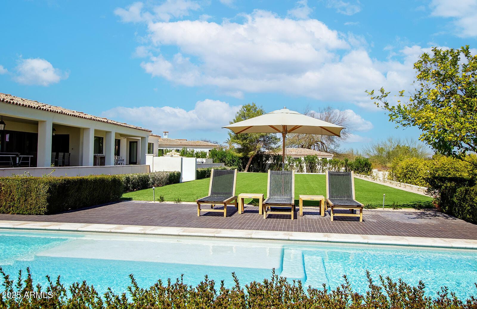 8531 North 49th Street Paradise Valley, AZ 85253 - Photo 57 of 61 Pristine grounds