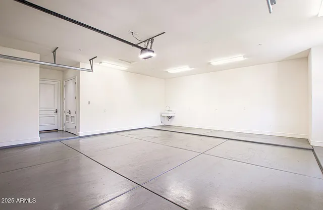 $60,000 | 8531 North 49th Street, Paradise Valley, AZ 85253