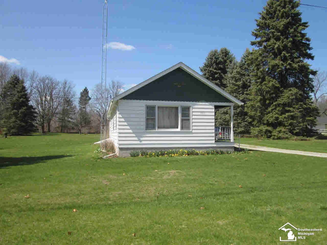 9911 Goff Road Temperance, MI 48182 - Photo 1 of 16