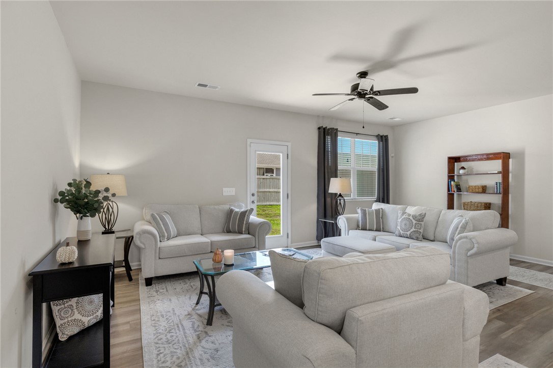 432 Bee Cv Way Pendleton, SC 29670 - Photo 15 of 39 This airy living space offers comfortable everyday living and a seamless connection to the outdoors.