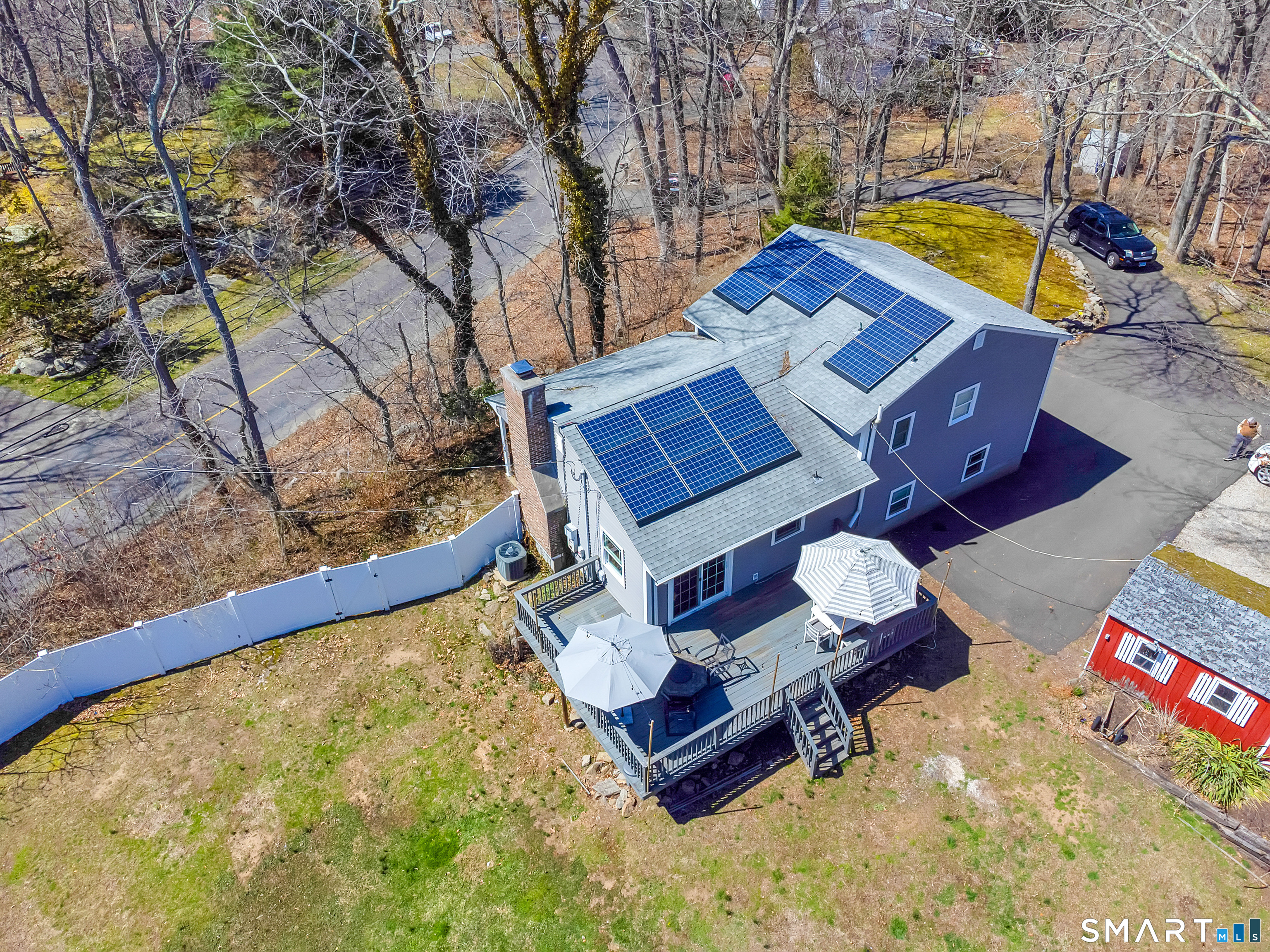 384 Mulberry Point Road Guilford, CT 06437 - Photo 4 of 34