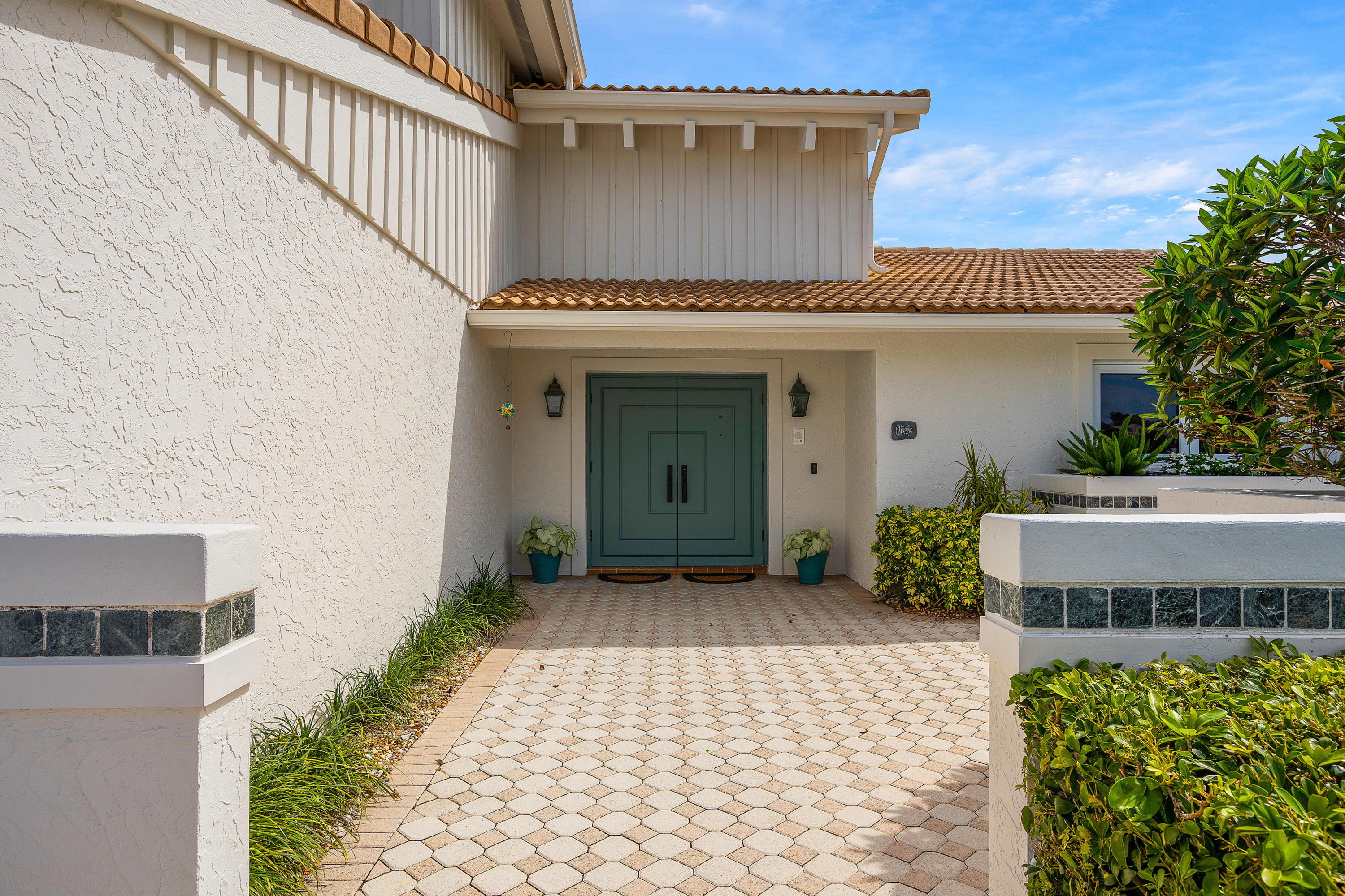 690 Southwest 17th Street Boca Raton, FL 33486 - Photo 5 of 32 Front Entrance