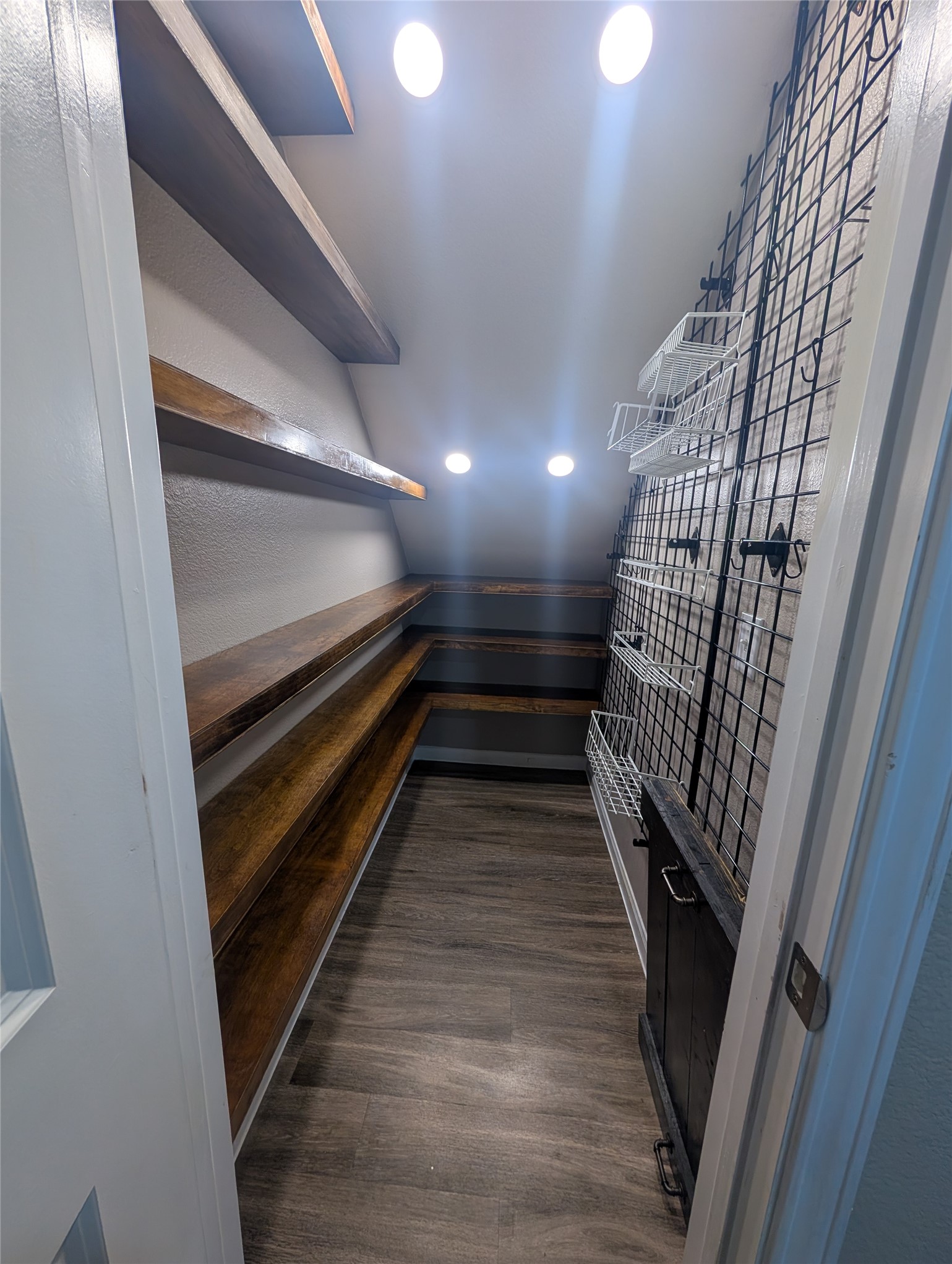 10719 Rustic Walkway Circle Houston, TX 77075 - Photo 4 of 16