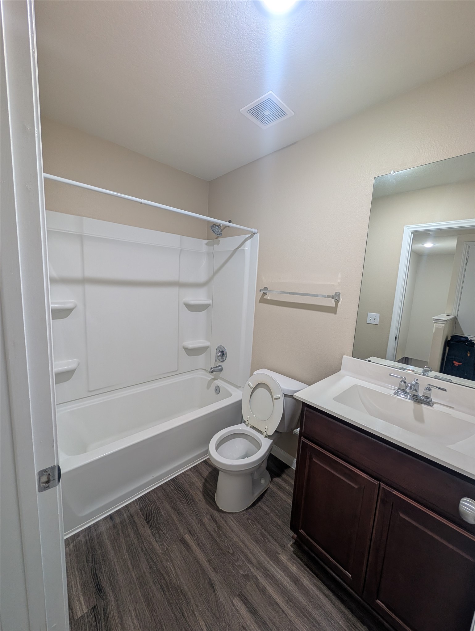 10719 Rustic Walkway Circle Houston, TX 77075 - Photo 9 of 16