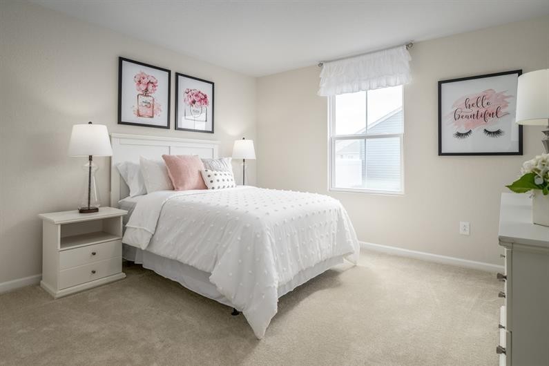 625 Merle Avenue Franklin, KY 42134 - Photo 13 of 15 a bed room with a bed and a window