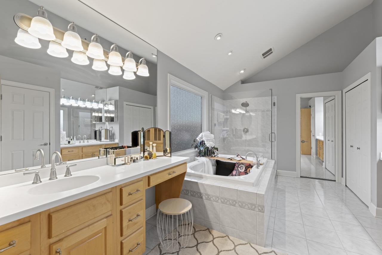 11766 Kings Colony Road Grand Blanc, MI 48439 - Photo 48 of 62 50115515-bbd00d9c-345e-4c15-a1b3-853aadc1a6d3.JPG