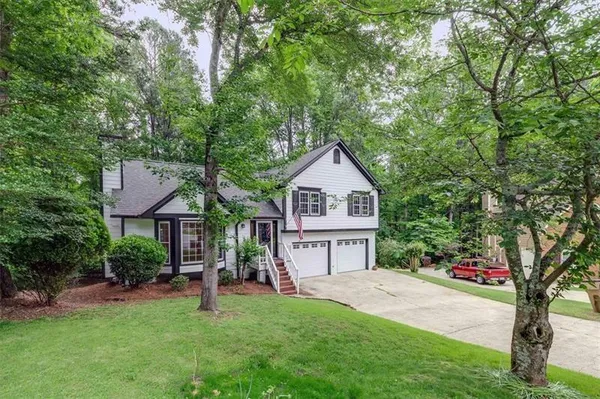 $2,400 | 718 Players Court, Woodstock, GA 30189