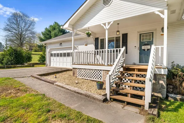 $308,000 | 63 Debra Lane, Ringgold, GA 30736