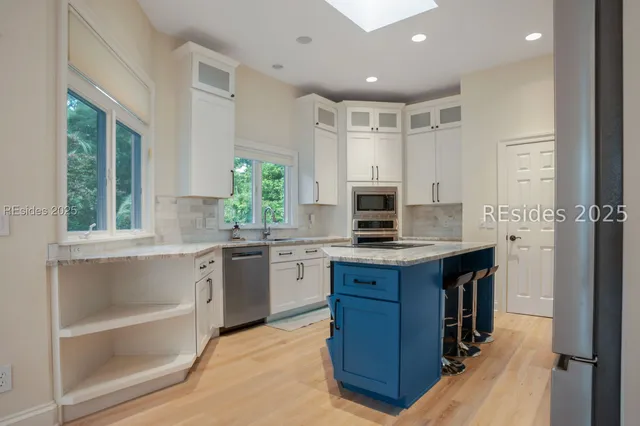 $1,249,000 | 3 Ashley Hall Drive, Bluffton, SC 29910