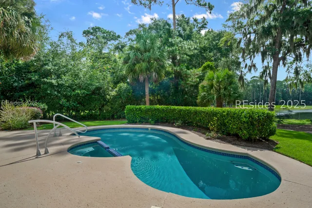 $1,249,000 | 3 Ashley Hall Drive, Bluffton, SC 29910