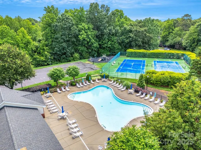 $685,000 | 1102 High Brook Drive, Waxhaw, NC 28173