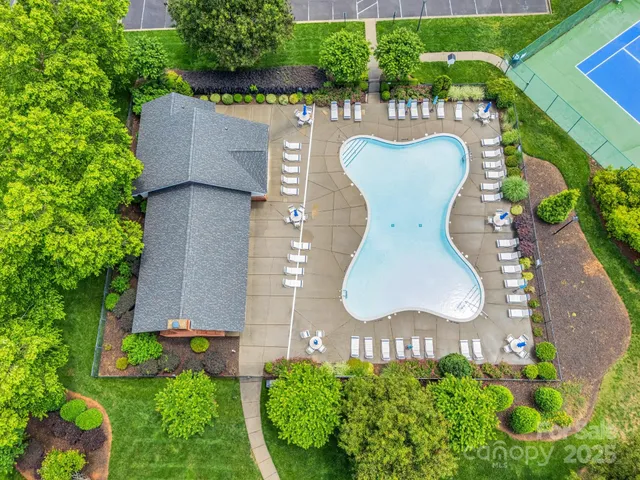 $685,000 | 1102 High Brook Drive, Waxhaw, NC 28173