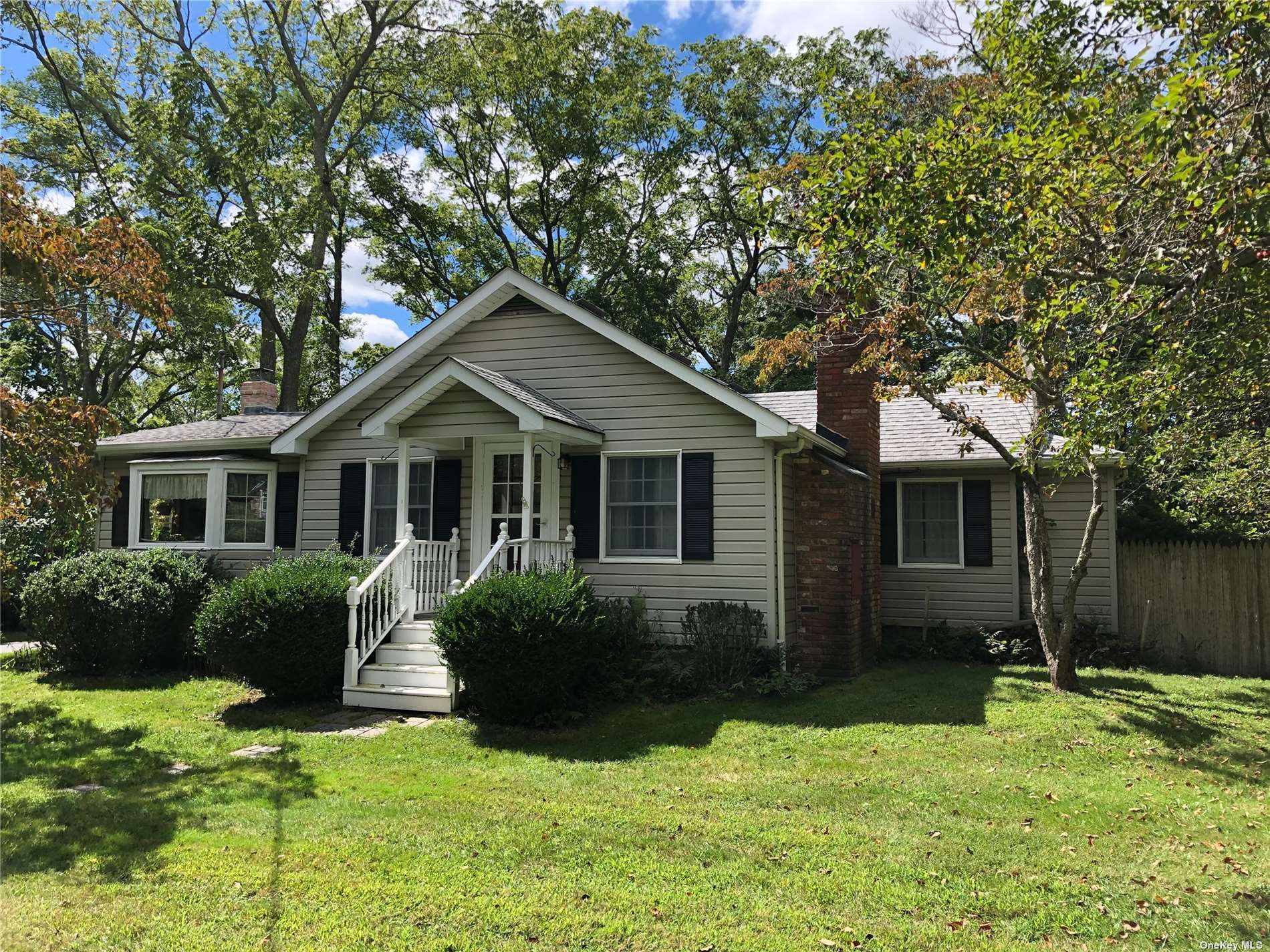8 Locust Road Brookhaven, NY 11719 - Photo 1 of 1 Gallery Image 1