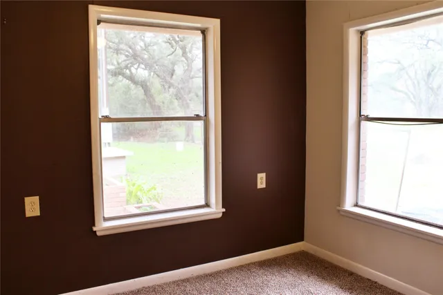 $289,000 | 1630 Montezuma Street, Columbus, TX 78934