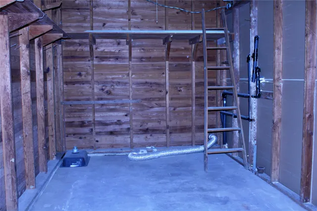 $289,000 | 1630 Montezuma Street, Columbus, TX 78934