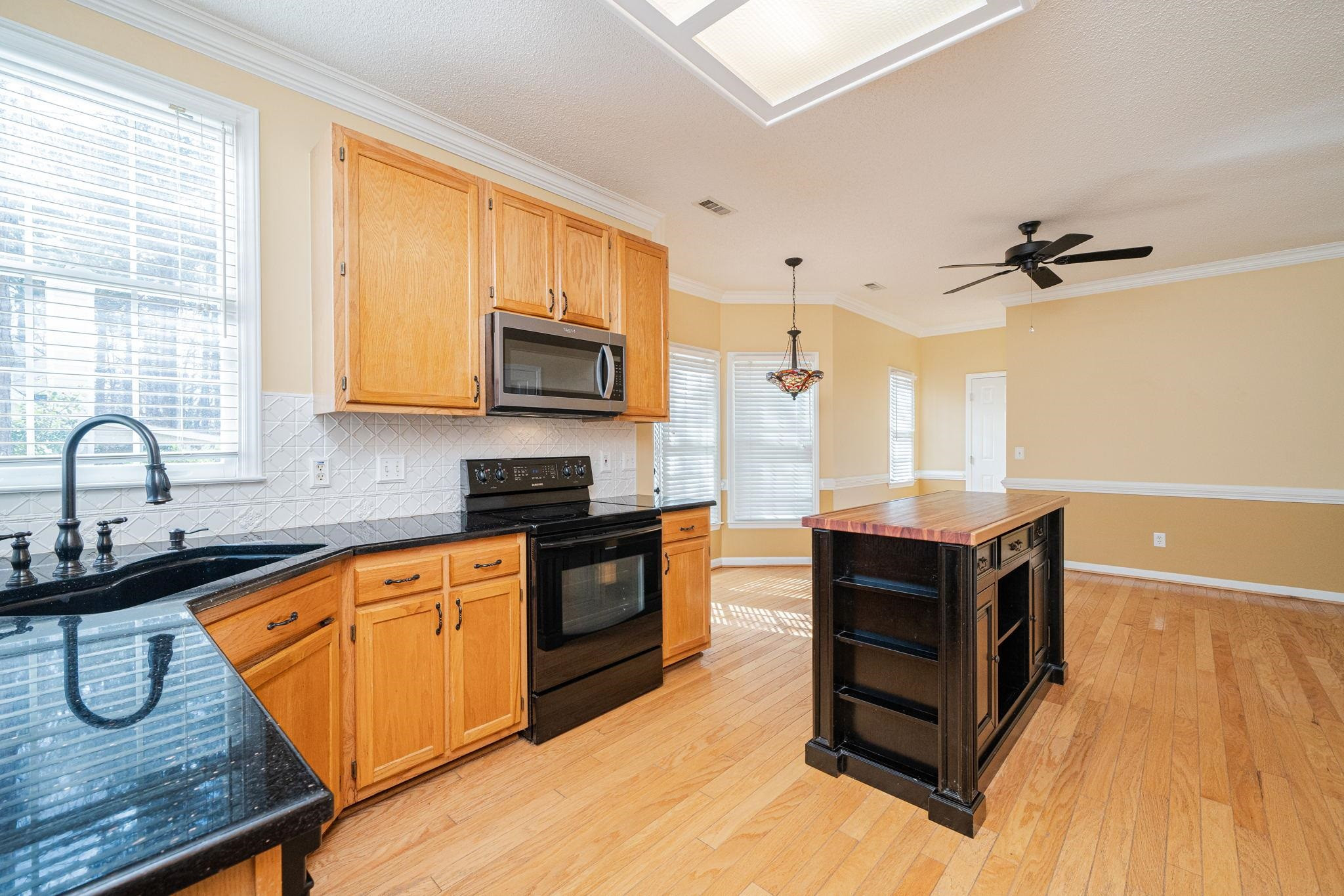 5305 Blakeley Lane Raleigh, NC 27613 - Photo 7 of 11 Photo 7