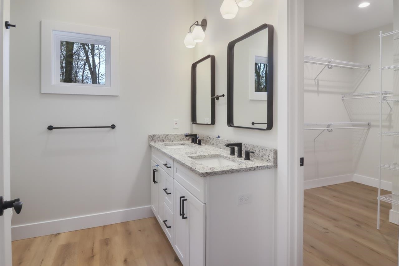 10201 Thiel Road Traverse City, MI 49685 - Photo 7 of 13