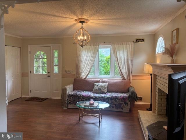 5 Madison Street Swedesboro, NJ 08085 - Photo 2 of 13 Family Room