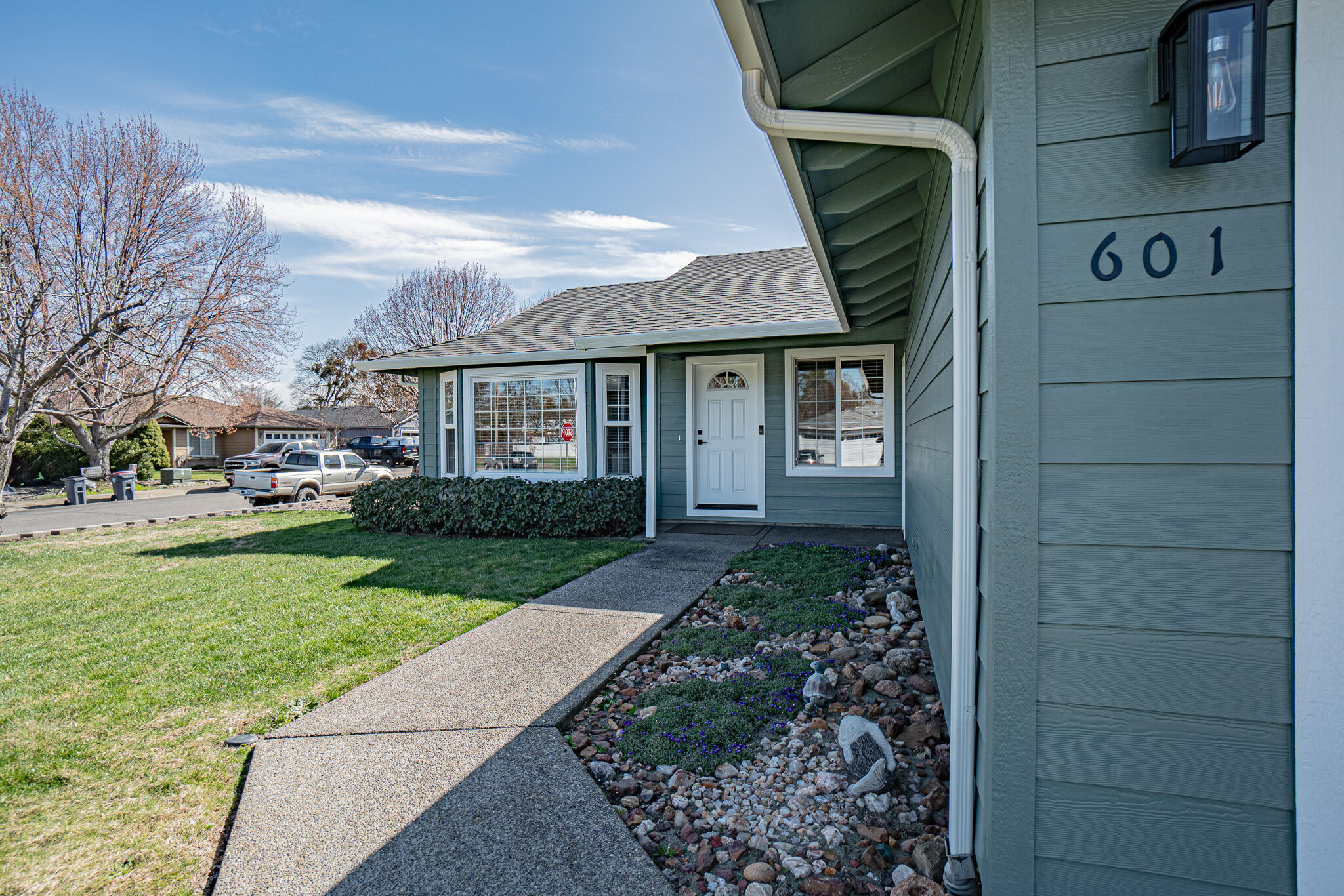601 Benjamin Way Phoenix, OR 97535 - Photo 17 of 20 DSC09790-HDR