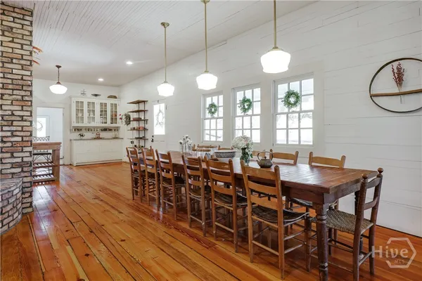 $589,000 | 4990 Barnett Shoals Road, Athens, GA 30605