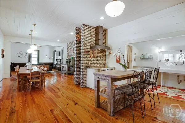 $589,000 | 4990 Barnett Shoals Road, Athens, GA 30605