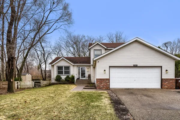 $525,000 | 7841 Corey Path, Inver Grove Heights, MN 55076